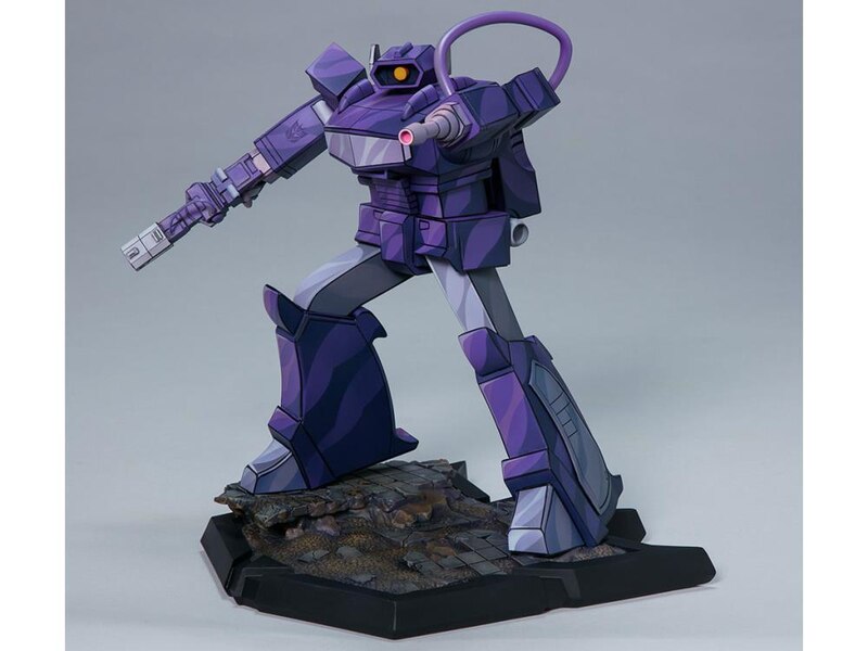 Transformers Classic Scale Shockwave Statue  (2 of 24)
